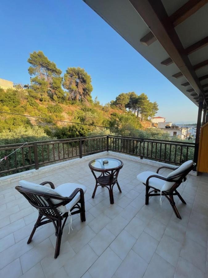 Pension Oasis Votsi  Exterior foto